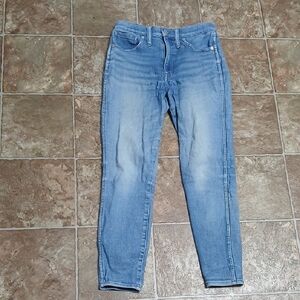 Madewell 10' High Rise Skinny Crop Light Blue Distressed Skinny Jeans Size 27